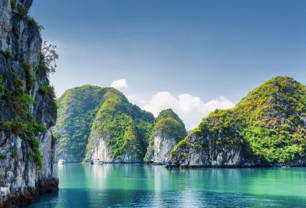 Free ha long bay water image, public domain landscape CC0 photo.
More:
View public domain image source <a href="https://pxhere.com/en/photo/1606594">here</a>